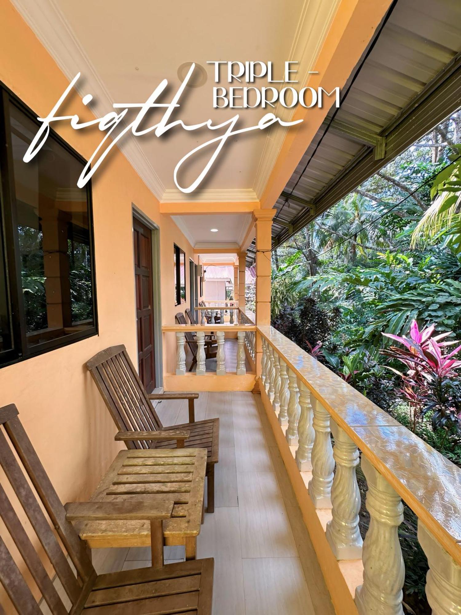 Fiqthya Chalet & Cafe Kampong Ayer Batang Экстерьер фото
